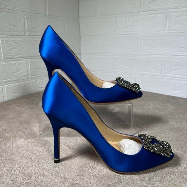 きのみの MANOLO BLAHNIK - マノロ ブラニク ハンギシ 85㎜ヒール 24cm
