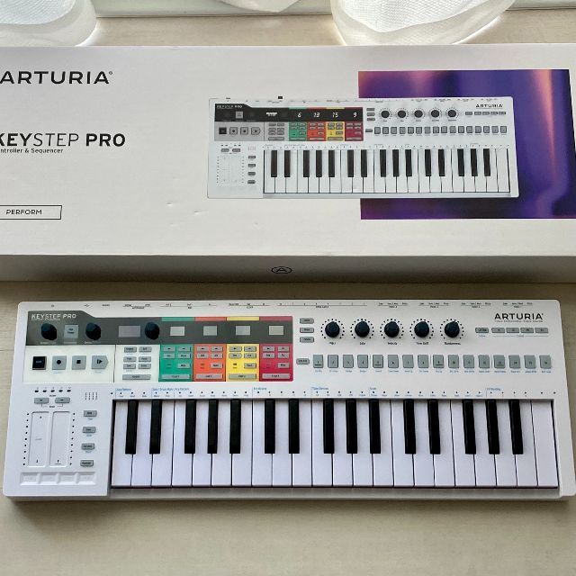 ARTURIA MIDIキーボード コントローラー KeyStep Pro シーケンサー機能搭載 USB CV/GATE接続 