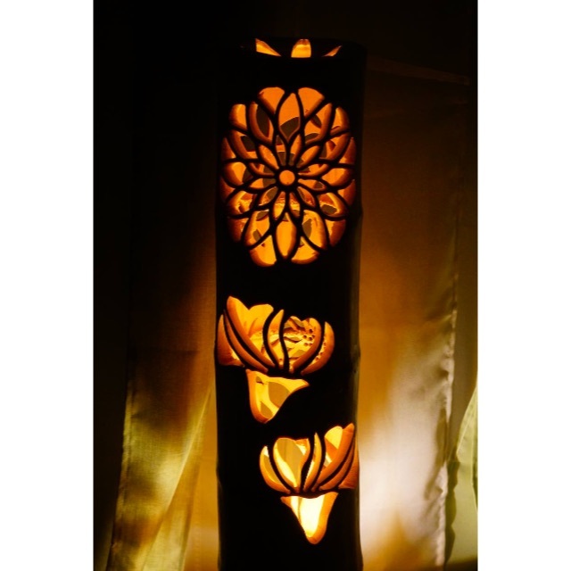 竹灯り・竹あかり・竹灯籠・竹灯篭・竹ランプ 両面彫り～～ 癒しの灯り