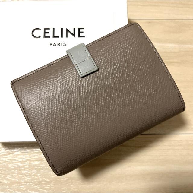 【CELINE】セリーヌ　三つ折り財布　ミディアム　ストラップウォレット