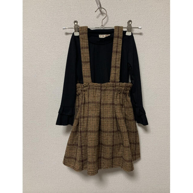 キッズ 女子 120 バックリボン チェック ワンピース 茶色 黒 セット キッズ/ベビー/マタニティのキッズ服女の子用(90cm~)(ワンピース)の商品写真