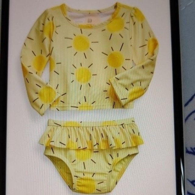 babyGAP(ベビーギャップ)のGAPベビー水着セット②新品 キッズ/ベビー/マタニティのキッズ服女の子用(90cm~)(水着)の商品写真