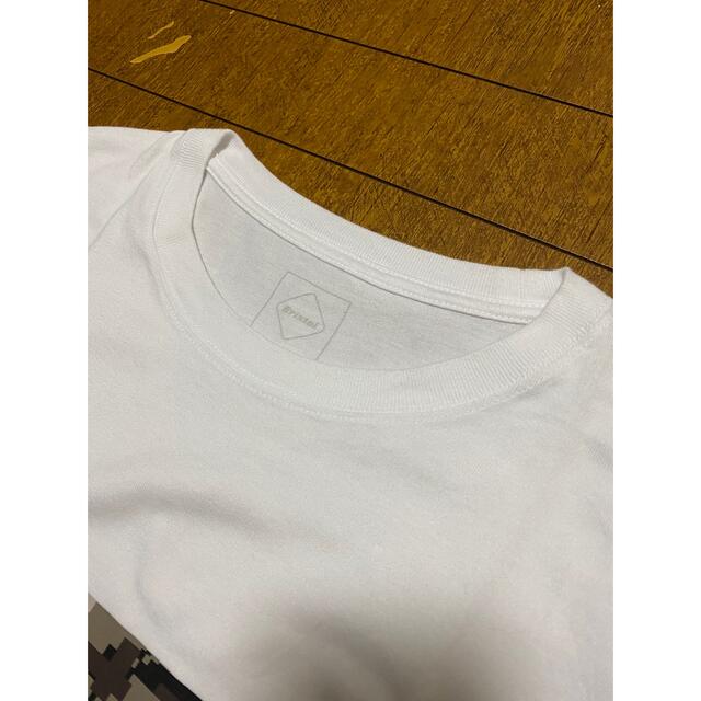 F.C.R.B.(エフシーアールビー)のF.C.R.B. CAMOUFLAGE BOX LOGO TEE WHITE M メンズのトップス(Tシャツ/カットソー(半袖/袖なし))の商品写真