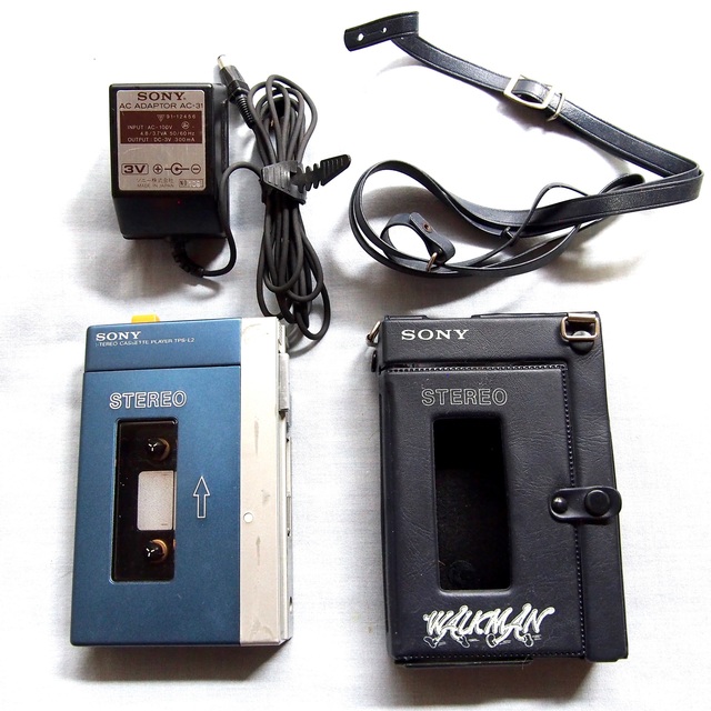 SONY ソニー WALKMAN ウォークマン TPS-L2 ジャンク品