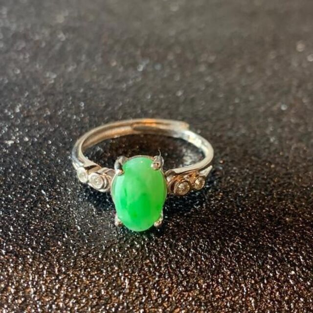 卸値 指輪 本翡翠 緑色 ヒスイ A貨 シルバー 誕生日プレゼント 本物保証62 レディースのアクセサリー(リング(指輪))の商品写真