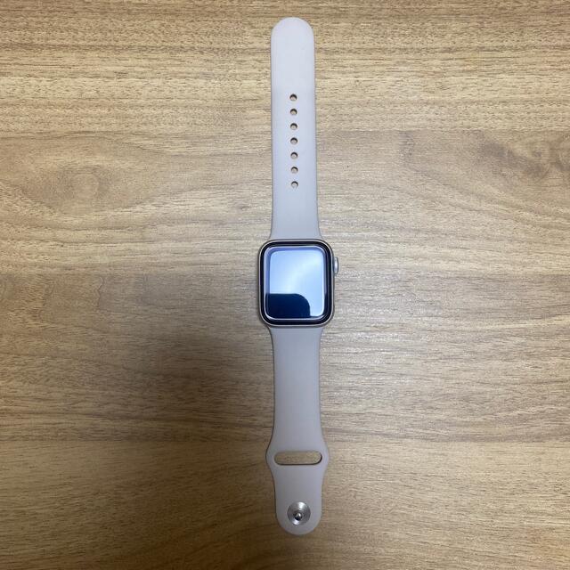 Apple(アップル)のApple Watch se  メンズの時計(腕時計(デジタル))の商品写真