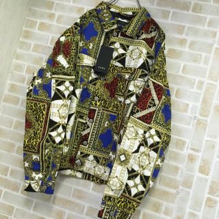 ザラ(ZARA)の【新品未使用】ZARA 総柄 鎖 大人気 完売品 BTS GENERATIONS(Gジャン/デニムジャケット)