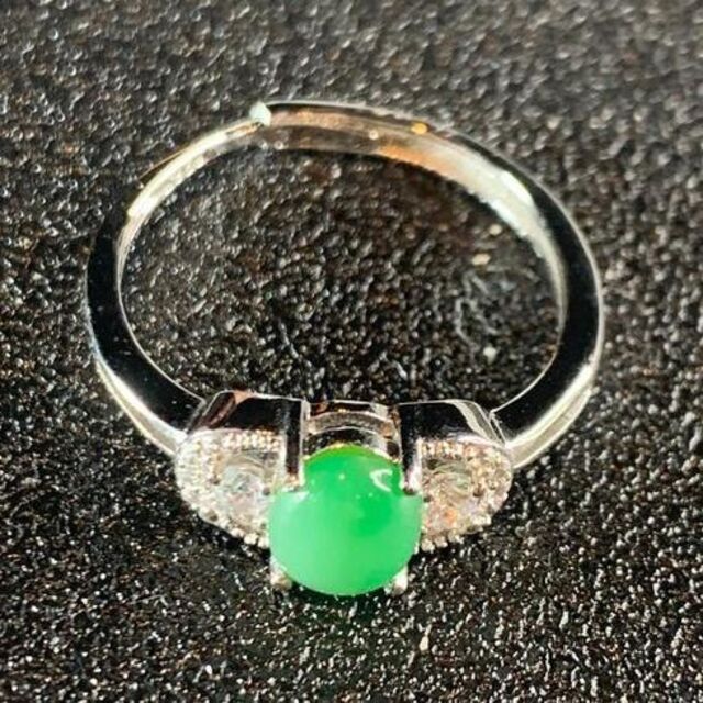 指輪 本翡翠 フリーサイズ 緑色 ヒスイ A貨 シルバー 誕生日プレゼント 09 レディースのアクセサリー(リング(指輪))の商品写真