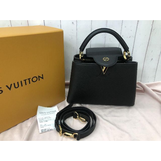 LOUIS VUITTON - 極美品Louis Vuitton バッグ カプシーヌ