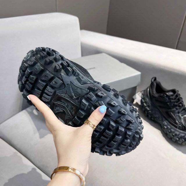 カラーはブ Balenciaga ディフェンダー38の通販 by Damon Defalco's