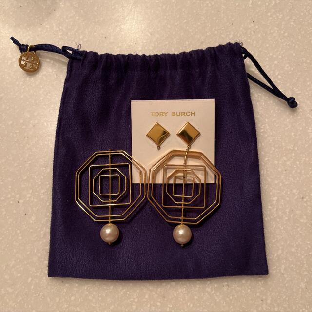 Tory Burch(トリーバーチ)の【訳アリ！】Tory Burch ピアス　巾着付き！ レディースのアクセサリー(ピアス)の商品写真