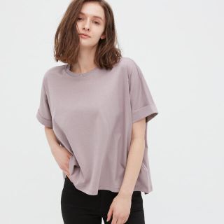 ユニクロ(UNIQLO)のUNIQLO コットンオーバーサイズT  ユニクロ　ライトパープル(Tシャツ(半袖/袖なし))