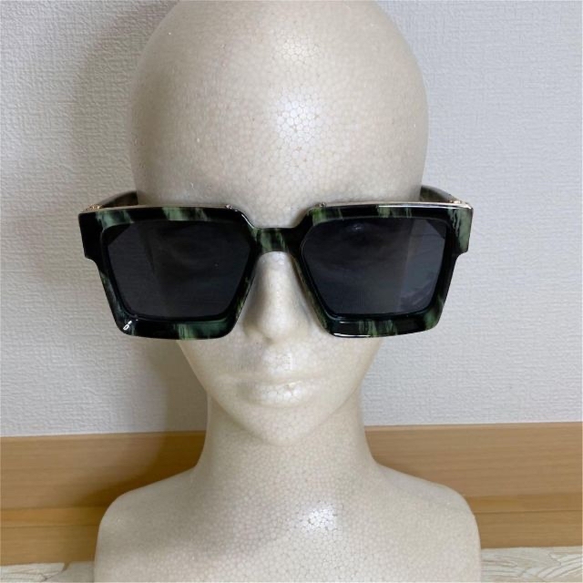 【2個セット】ミリオネア型 サングラス ブラック&ブラックグリーン