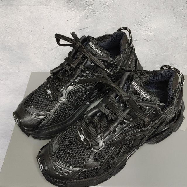 Balenciaga Runner 40