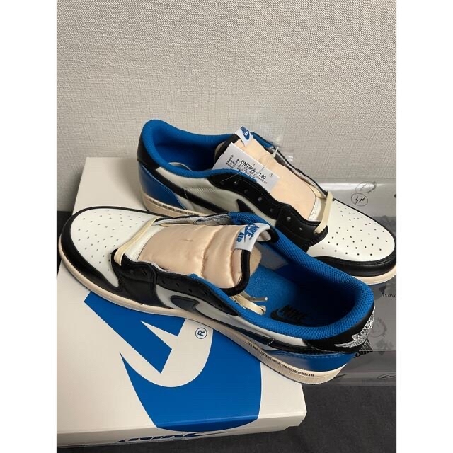 NIKE(ナイキ)のAIR JORDAN1  TRAVIS SCOTT X FRAGMENT28.5 メンズの靴/シューズ(スニーカー)の商品写真