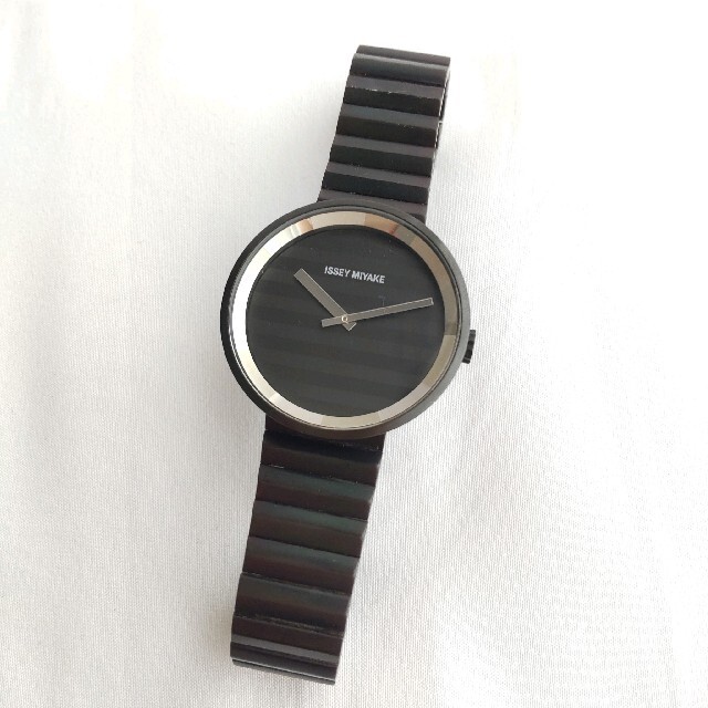 ISSEY MIYAKE(イッセイミヤケ)の箱付き イッセイミヤケ ISSEY MIYAKE please ストライプ メンズの時計(腕時計(アナログ))の商品写真