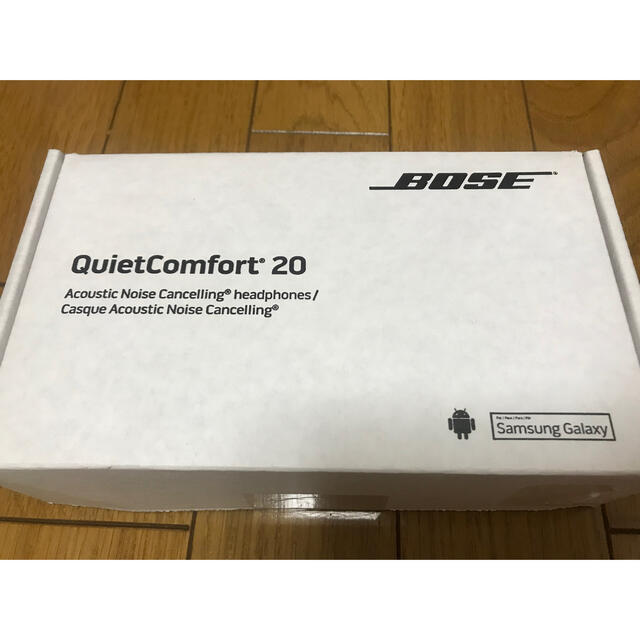 BOSE(ボーズ)のBOSE QuietComfort 20 ノイズキャンセリング スマホ/家電/カメラのオーディオ機器(ヘッドフォン/イヤフォン)の商品写真