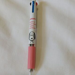 スヌーピー　ジェットストリーム3色ボールペン　正面　ピンク