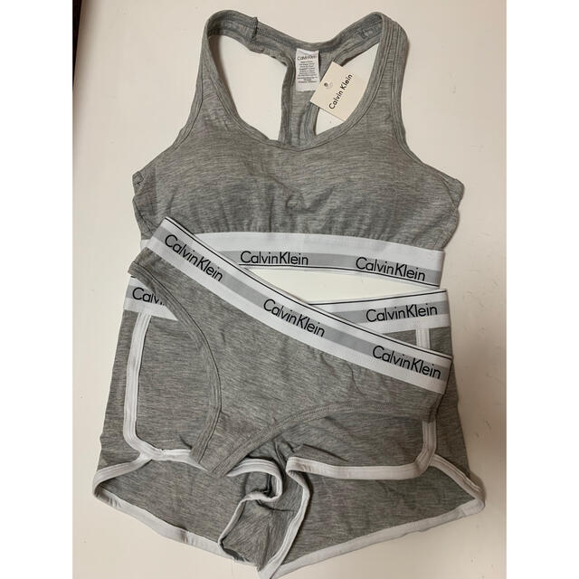 カルバンクライン レディース ブラ Tバックショートパンツセット Sサイズ 灰 V9sVVoN5OX Calvin klein ショートパンツ