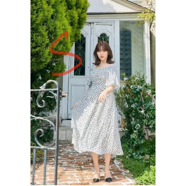 ワンピースSサイズ　herlipto Heart Petal Midi Dress