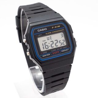 カシオ(CASIO)の《美品》CASIO  腕時計 ブラック カレンダー アラーム クロノグラフ(腕時計(デジタル))