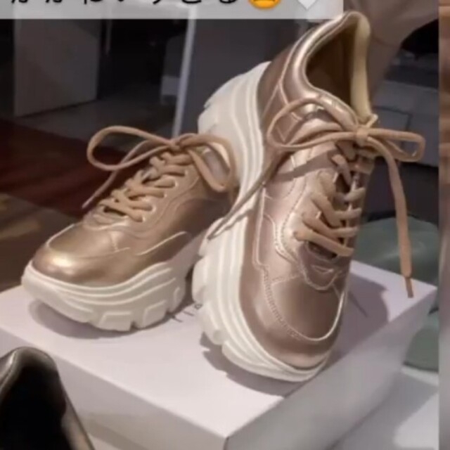 riendaノベルティスニーカー👟 rienda ノベルティ スニーカー リエンダノベルティ