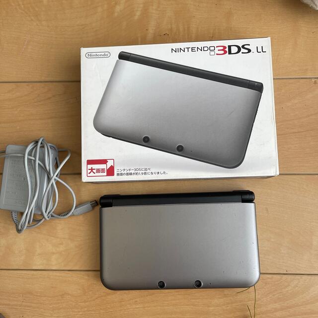 ニンテンドー3DS - Nintendo 3DS LL 本体 シルバー/ブラック 中古品の 