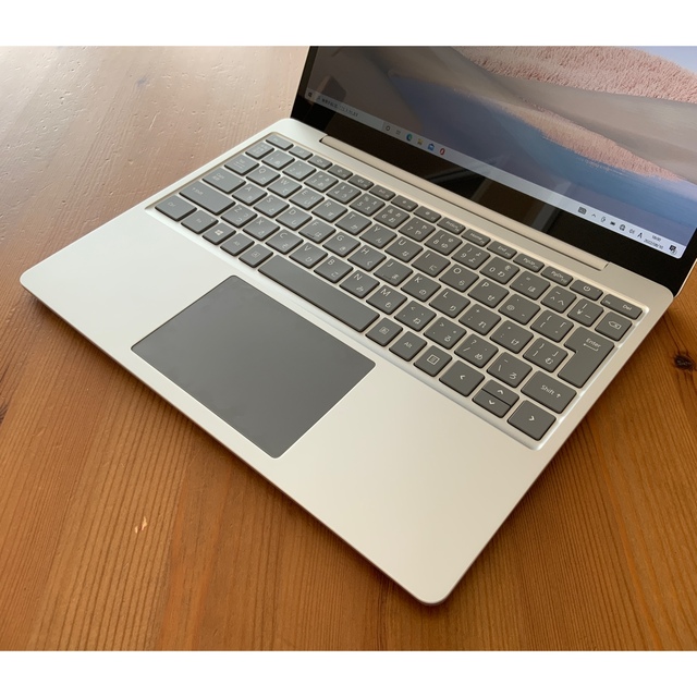 美品 Surface Laptop Go Corei5 4GB  64GB