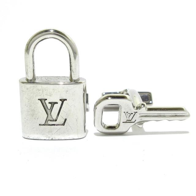 LOUIS VUITTON ルイヴィトン カフス M64600-