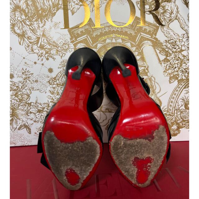 Christian Louboutin(クリスチャンルブタン)のルブタン レザー パンプス レディースの靴/シューズ(ハイヒール/パンプス)の商品写真