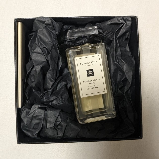 Jo Malone(ジョーマローン)のバスオイル[ポメグラネートノアール]30ml コスメ/美容のボディケア(バスグッズ)の商品写真