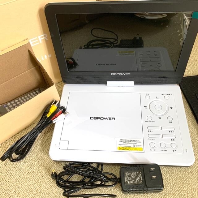 ※かおりん様専用※ポータブルDVDプレーヤー スマホ/家電/カメラのテレビ/映像機器(DVDプレーヤー)の商品写真