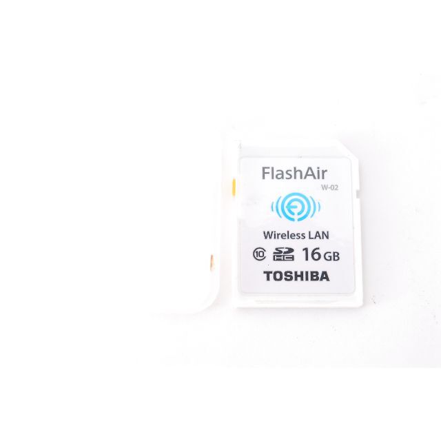 東芝 TOSHIBA Flash Air 16GB　便利なWifi対応SDカード
