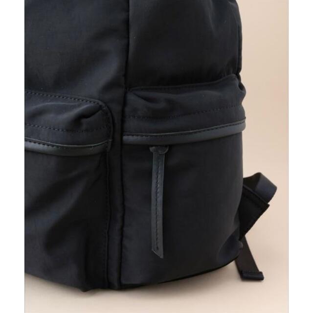 ADAM ET ROPE’ マルチポケットバックパック レディースのバッグ(リュック/バックパック)の商品写真