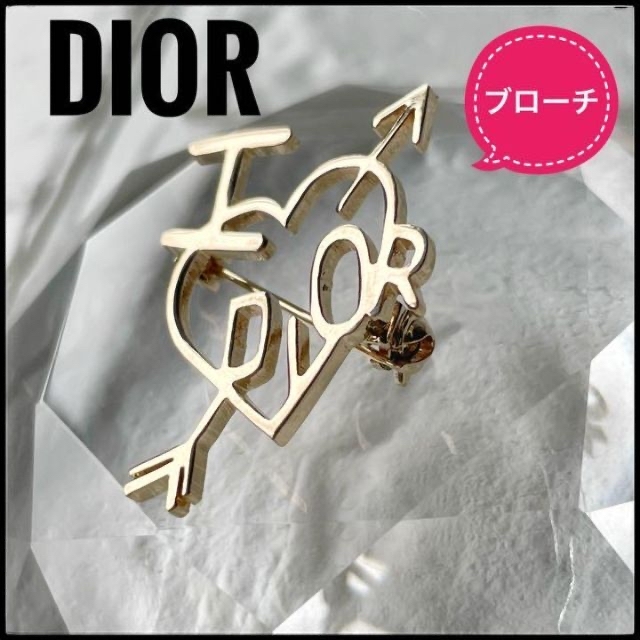 Dior(ディオール)のレア　Dior ディオール ブローチ アイラブディオール ハートアンドアロー レディースのアクセサリー(ブローチ/コサージュ)の商品写真