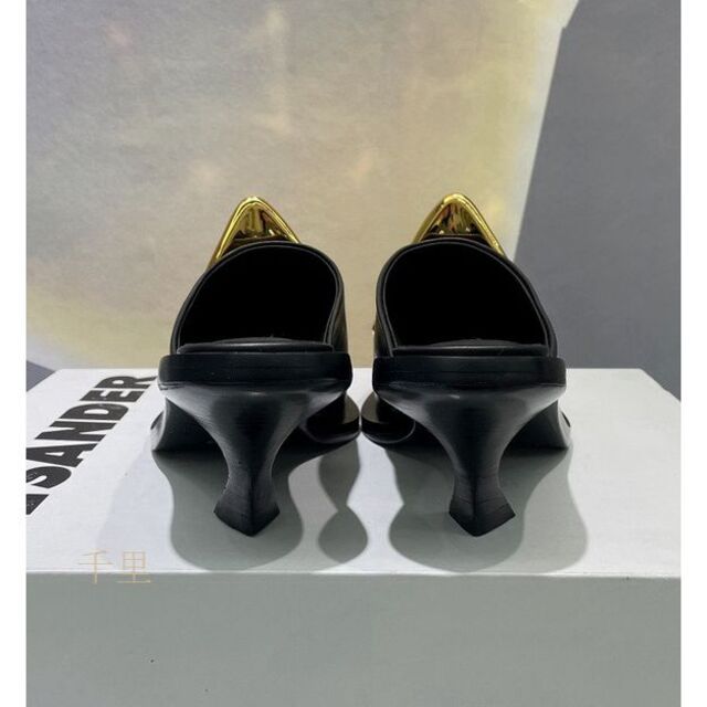 ドトゥ➦ Jil Sander - Jil Sander メタルプレート ルイヒールミュール