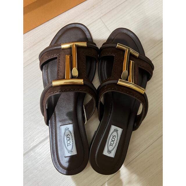 TOD'S フラットサンダル-safinox.ir