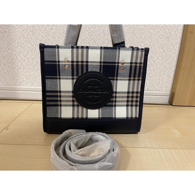 COACH(コーチ)の☆新作【COACH】トートバッグ デンプシー チェック レディースのバッグ(トートバッグ)の商品写真