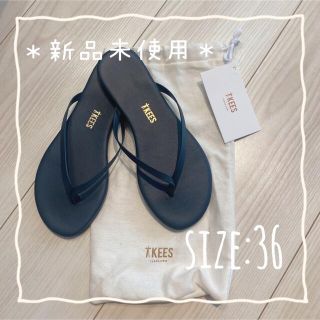 ティキーズ(TKEES)の【新品未使用】TKEES ティキーズサンダル　ネイビー　36  23 23.5(サンダル)