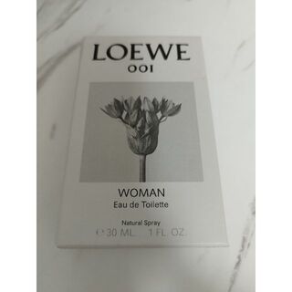 ロエベ(LOEWE)のLOEWE 001 WOMAN Eau de Toilette(香水(女性用))