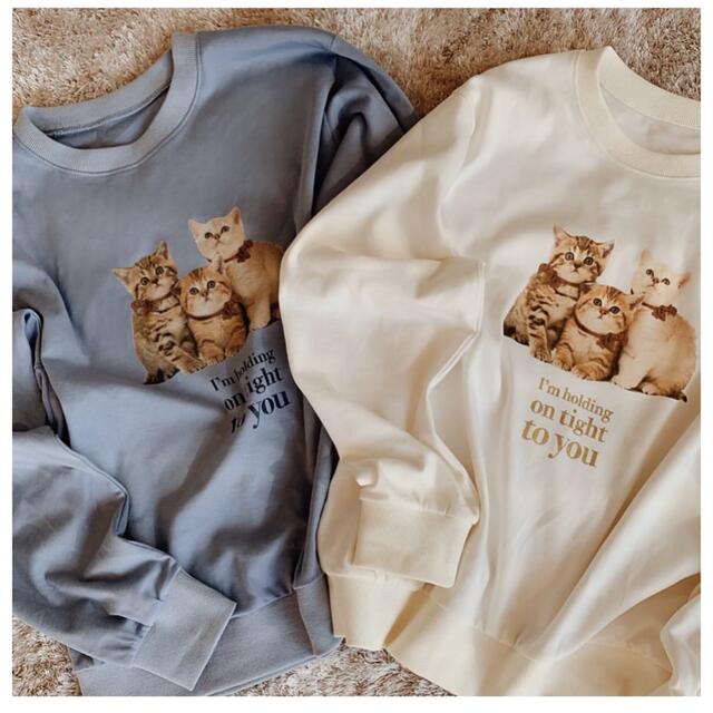 Treat cat long T-shirts レディースのトップス(Tシャツ(長袖/七分))の商品写真