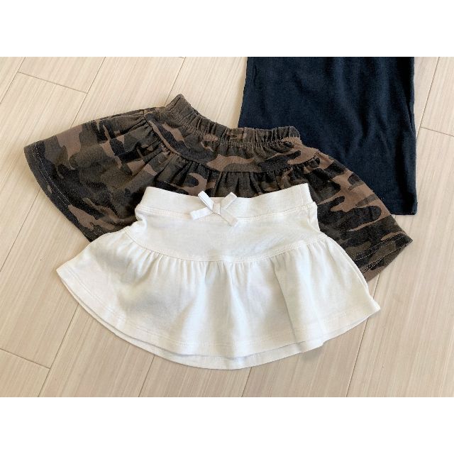 90～95シンプル黒Tシャツ白スカート迷彩キュロット3枚セット♡1歳半2歳女の子 キッズ/ベビー/マタニティのキッズ服女の子用(90cm~)(スカート)の商品写真