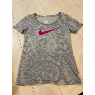 ナイキ(NIKE)のNIKE Tシャツ(ウォーキング)