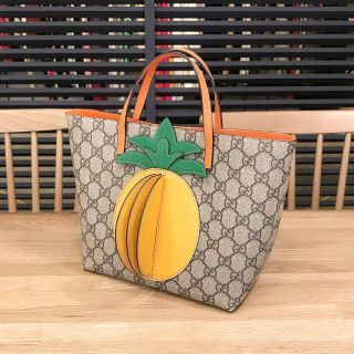 注目の福袋をピックアップ! チルドレンズ GGスプリーム グッチ 超美品