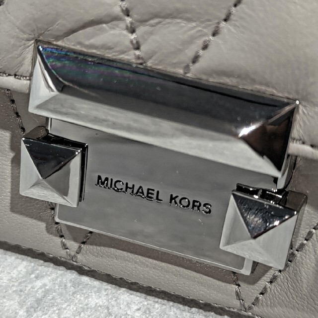 サイズにな Michael Kors - MICHAEL KORS マイケルコース ショルダー