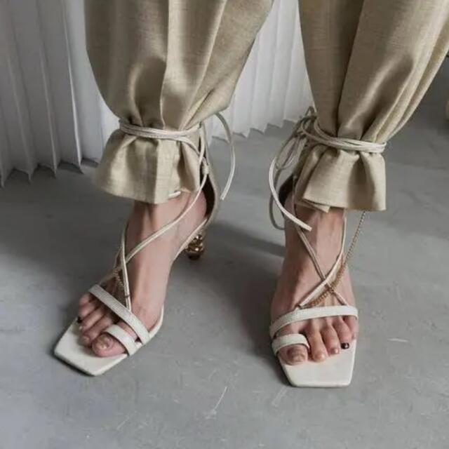 Ameri VINTAGE(アメリヴィンテージ)のAmeri VINTGE ♡ CHAIN CROSS SANDALS ♡ レディースの靴/シューズ(サンダル)の商品写真