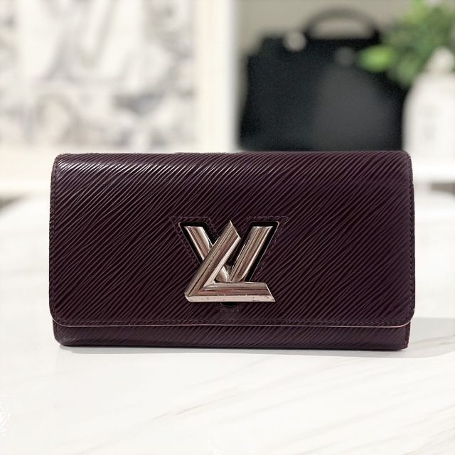 LOUIS VUITTON ルイ ヴィトン カーフレザー イヤホンケース