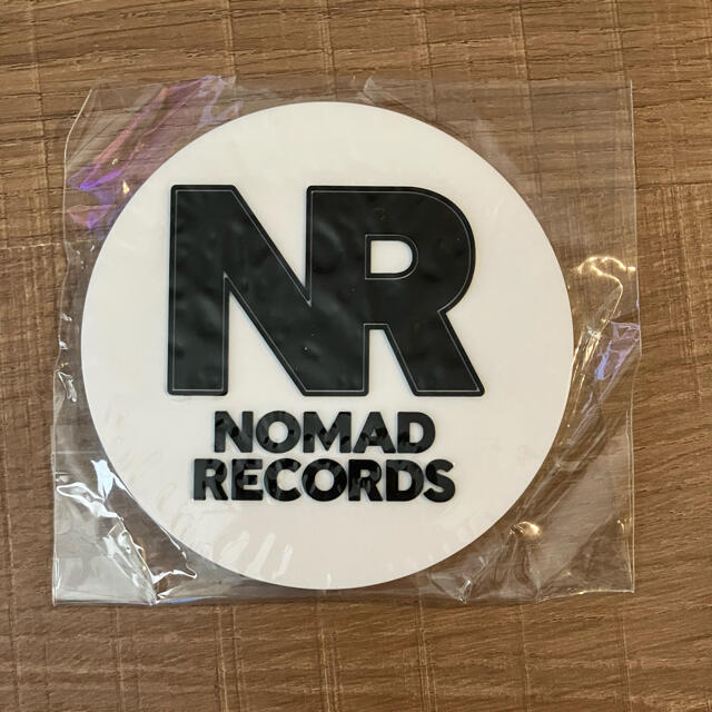 錦戸亮　NOMAD コースター エンタメ/ホビーのタレントグッズ(ミュージシャン)の商品写真