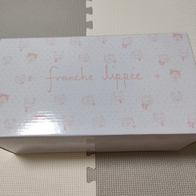 franche lippee(フランシュリッペ)のfranche lippee　新品　ブスねこ片手鍋 インテリア/住まい/日用品のキッチン/食器(鍋/フライパン)の商品写真