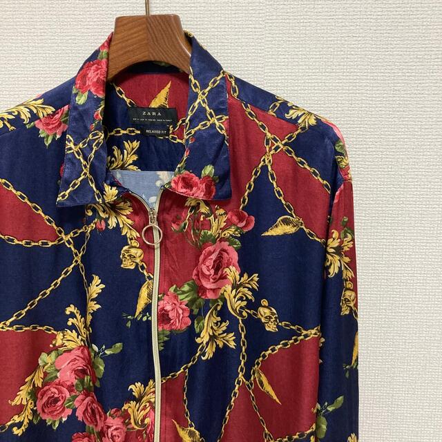 ZARA(ザラ)のレア◆ZARA ザラ◆花柄 フラワー ローズ チェーン スカル サテン ブルゾン メンズのジャケット/アウター(ブルゾン)の商品写真